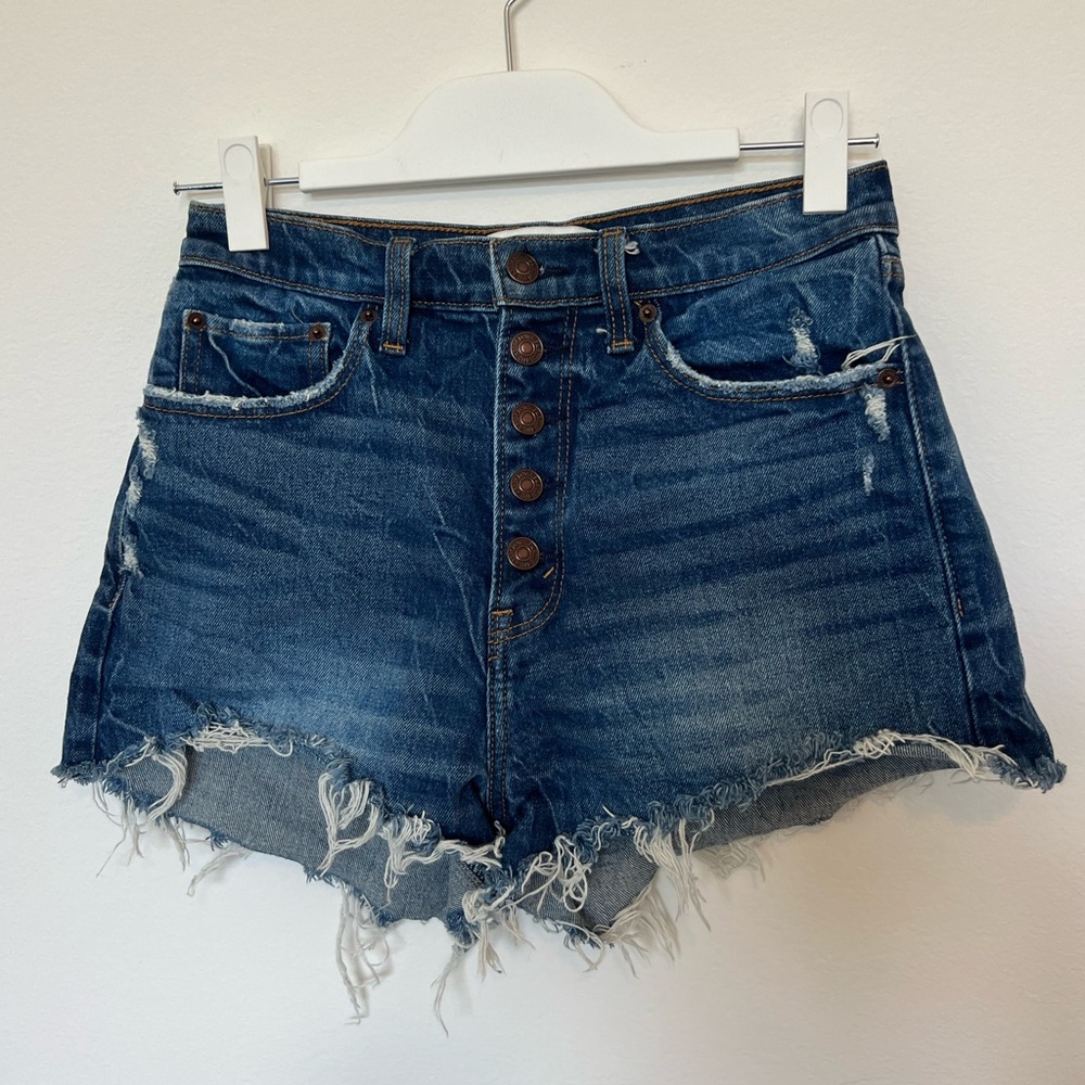 NWOT High Rise Mom Short